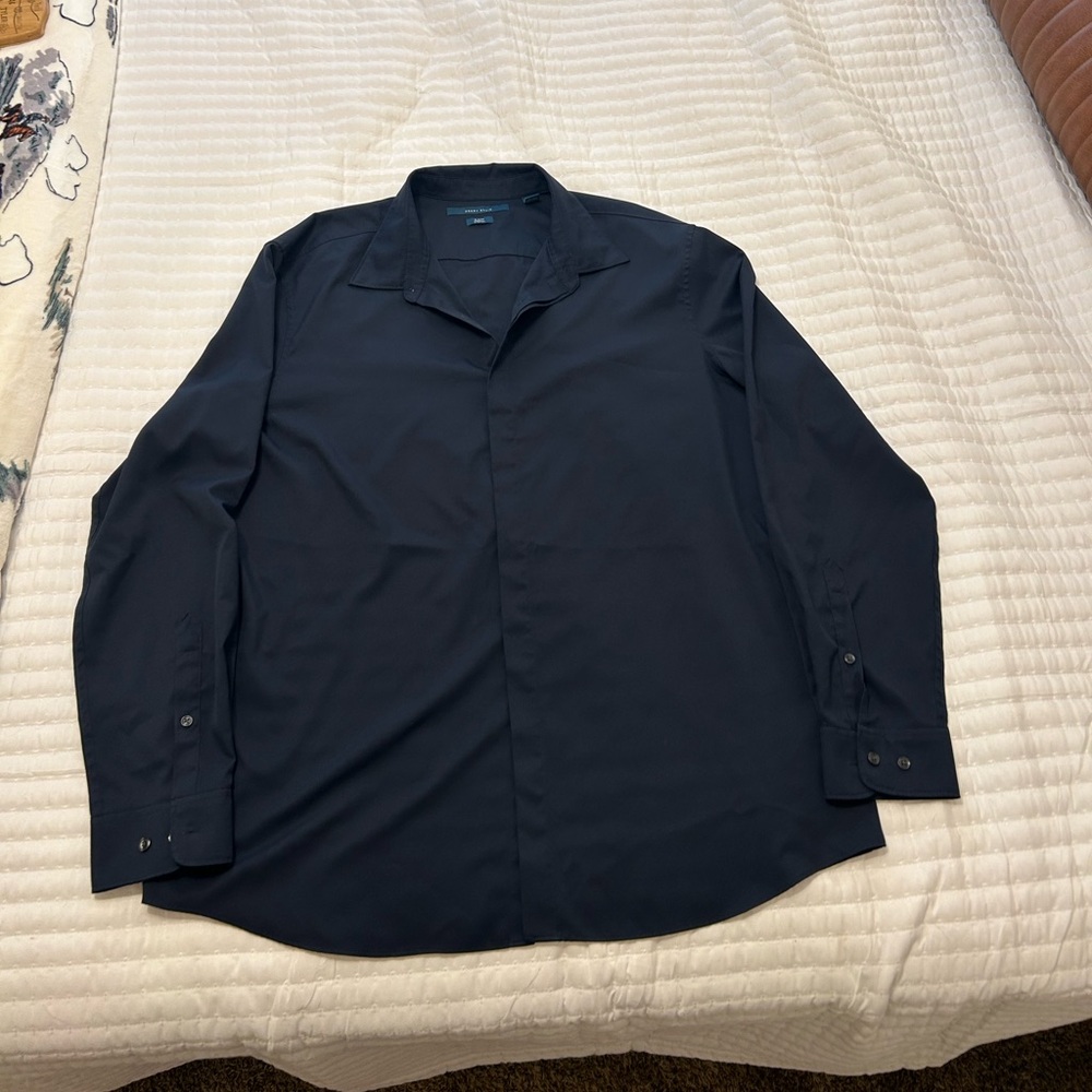 Men’s Perry Ellis Hidden Button Dress Shirt